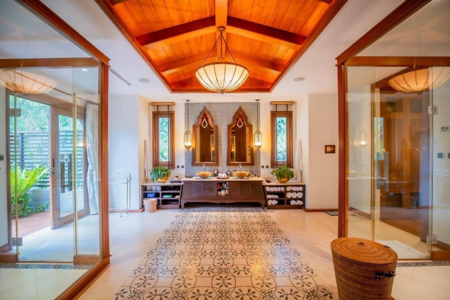 Royal Legacy Private Villa With Private Golf Course Phuket Kültér fotó